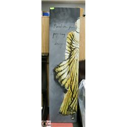 FASHION PRINT CANVAS.