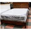 Image 1 : QUEEN SIZE WOOD BEDFRAME DAMAGED CORNER AS IS