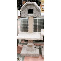 54" CAT CONDO HOUSE THREE TIER TWO TONE.