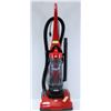 Image 1 : DIRT DEVIL FEATHERLITE RED - RECONDITIONED.