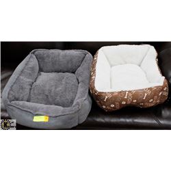 LOT OF 2 DOG BEDS