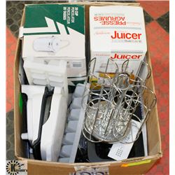 BOX WITH JUICER, INDOOR GRILL, CAMPING COFFEE POT