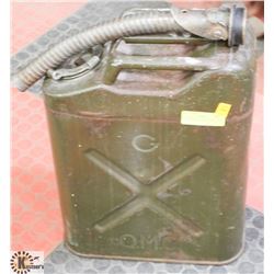 VINTAGE JERRY GAS CAN (METAL)