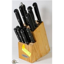 KNIFE BLOCK
