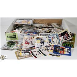FLAT OF HOCKEY CARDS