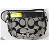 Image 1 : COACH PURSE.