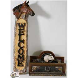 PAIR OF HORSE THEMED HOME DECOR ITEMS