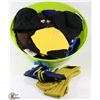Image 1 : LARGE BASKET OF ASSORTED WINTER WEAR
