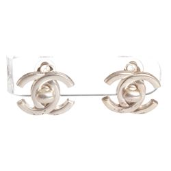 Chanel Silver CC Turn Lock Vintage Clip On Earrings 96P