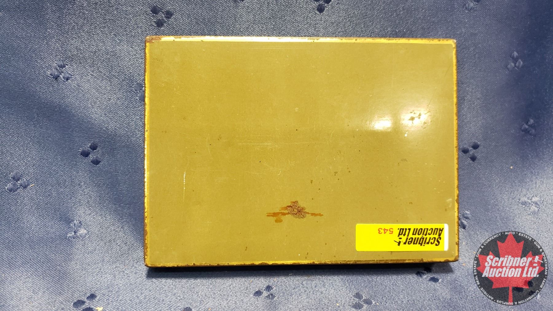 Army Club Sandhurst Size Cavanders Army Club Cigarettes Tin 4 1 2 X army-club-sandhurst-size-cavanders-army-club-cigarettes-tin-4-1-2-x