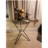 Image 1 : Small round glass topped metal base table & ornaments A