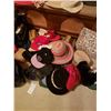 Image 7 : Large assortment of Mens & Ladies Hats, Purses & luggage A
