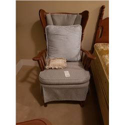 Rocking Chair C
