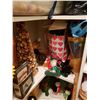 Image 8 : Christmas Decorations A
