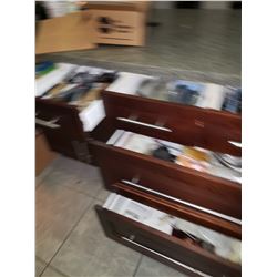 6 Drawers filled with cutlery & kitchen utensils A