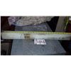 Image 1 : UHMW bloc 27"1/2 x 1"3/4 x 2"1/2+