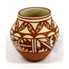 Image 1 : Native American Jemez Pottery Jar by Dolores Toya