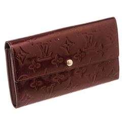 Louis Vuitton Amarante Vernis Monogram Sarah Wallet