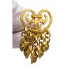 Image 2 : Chanel Gold Heart Dangle Clip-On Earrings