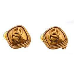 Chanel Gold CC Square Vintage Clip On Earrings 97A