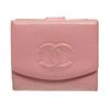 Image 2 : Chanel Pink Caviar Leather Vintage Timeless Compact Wallet