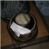 Image 2 : STEMCO HUBODOMETER AND TENT
