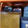 Image 2 : LOT OF VINTAGE SUIT CASES