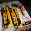 Image 2 : 2 TRAYS UTUILITY EXACTO KNIVES AND DEADBOLTS AND CHAIN GUARDS