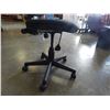 Image 2 : BLACK GAS LIFT OFFICE CHAIR