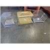Image 2 : 3 VINTAGE BIRD CAGES