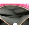 Image 9 : Louis Vuitton Epi Leather Shoulder Bag