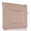 Image 2 : Chanel Caviar Leather Cosmetic Case