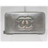 Image 1 : Chanel Silver Wallet