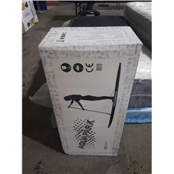 NEW IN BOX Aqua ParxPaddle Board (232cm x 17cm x 10cm) Model: AP-232SUP