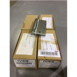 LOT OF 4 X 3 - 4.5 X 4 INCH STAINLESS HINGE