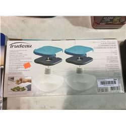 Trudeau salad storage containers