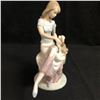 Image 2 : Art Porcelain Figure by Lladró