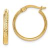 Image 1 : 14k Yellow Gold Diamond-Cut Hammered Hoop Earrings - 20 mm