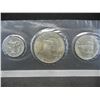 Image 3 : 1976 United States Bicentennial 3 Coin 40% Silver Uncirculated Set w/ Original Packaging