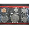 Image 2 : 1977 United States Uncirculated P & D Mint Set w/ Original Packaging