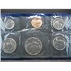 Image 2 : 1981 United States Uncirculated P & D Mint Set w/ Original Packaging