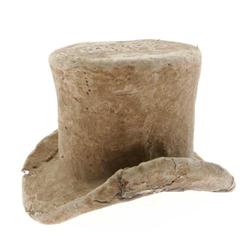 Macerated Top Hat. This top hat has its label inside an Macerated Top Hat.