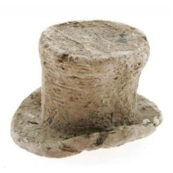 Macerated Top Hat. The label is nearly complete on this Macerated Top Hat.