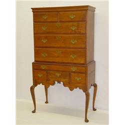 NEW ENGLAND QUEEN ANNE MAPLE FLAT TOP H