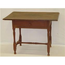 18TH CENT. NEW ENGLAND PINE & MAPLE TAV