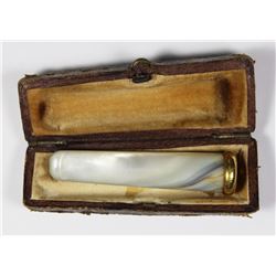 CIRCA 1900 CIG HOLDER VERY