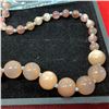 Image 2 : A Good 1940's Lucite Necklace