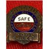 Image 2 : Imperial Oil Limited Safe Driving 12,000 Miles Award Pin
