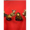 Image 2 : 12 Vintage Wade Red Rose Tea Figures