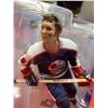 Image 2 : Bobby Hull Winnipeg Jets Action Figure
